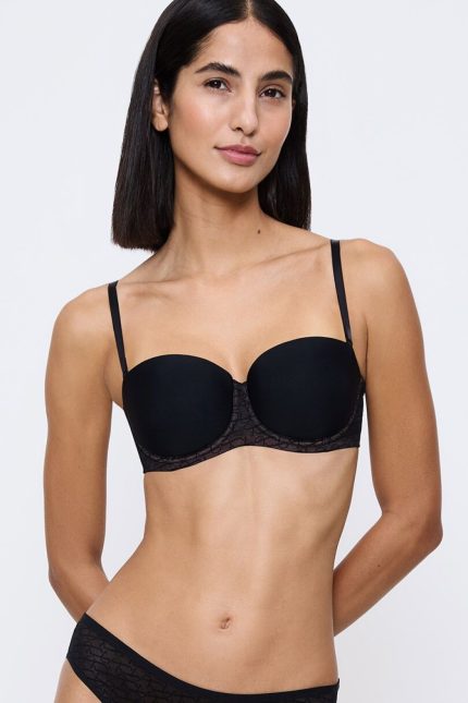 Verstevigde beha model 229130 Triumph