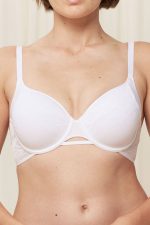 Verstevigde beha model 230265 Triumph