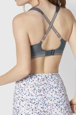 sportbeha model 230283 Triumph - Afbeelding 3